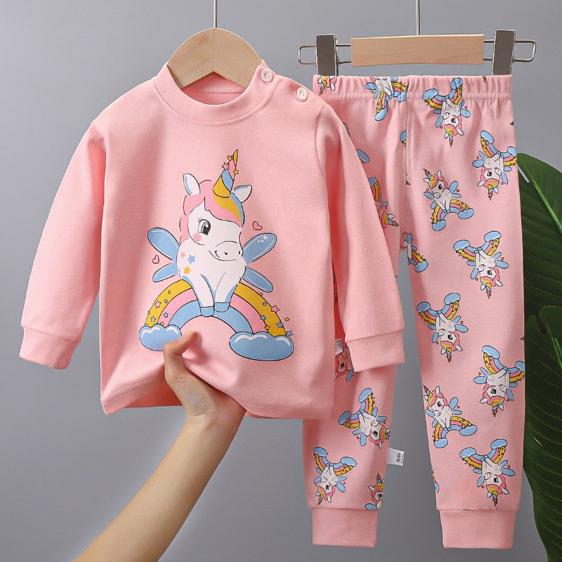 Winter Warmth: Cozy Baby Clothes Set - Unisex Kids